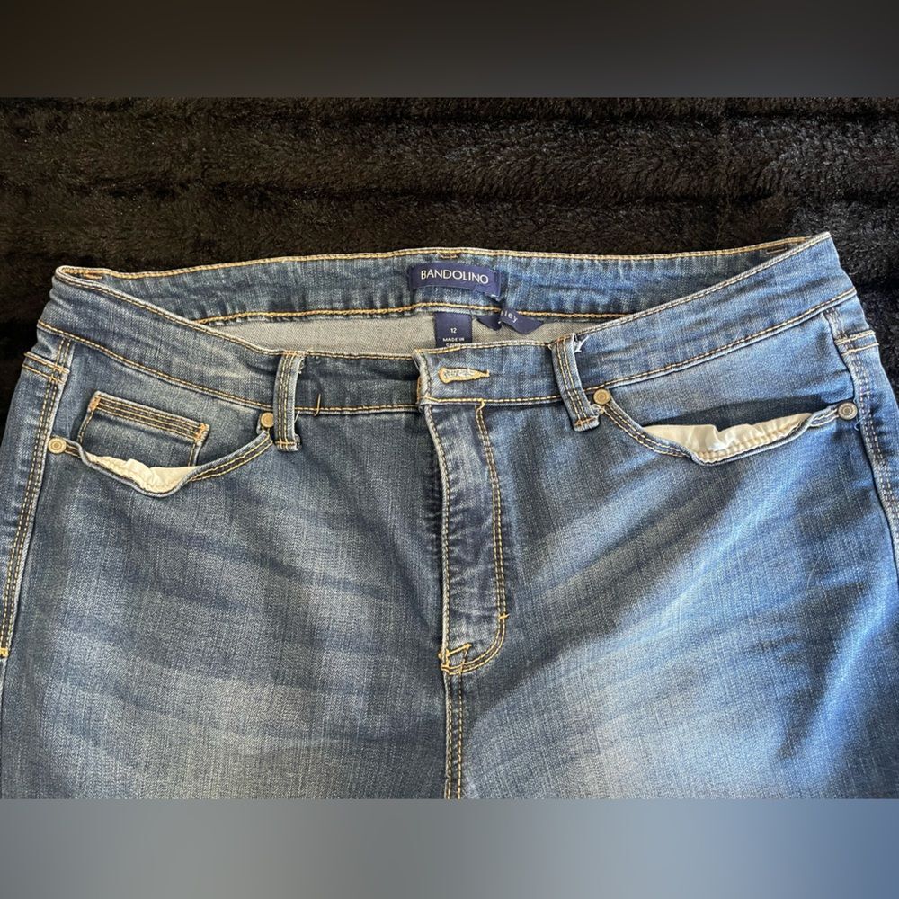Bandalino Women’s Blue Denim Bermuda Shorts. Size 12 - Picture 4 of 4